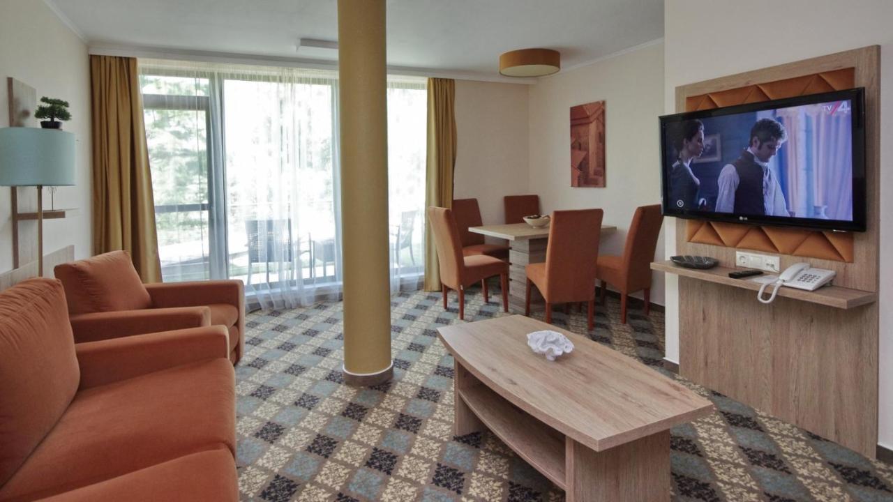 Wellness Hotel Gyula Εξωτερικό φωτογραφία